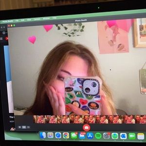 Meet your Posher, Emma